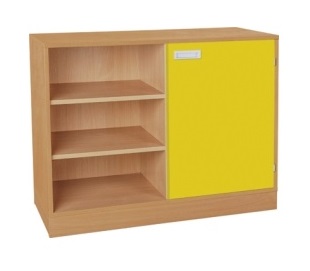 Skříňka kombinovaná s dveřmi a policemi se soklem - M101.123.barva